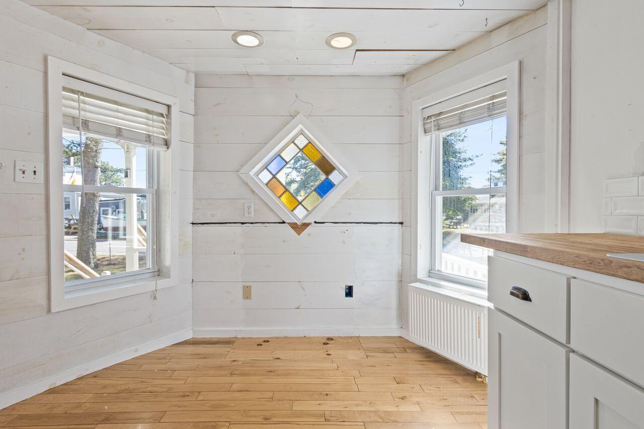 12 Lower Beach Road Saco ME 04072