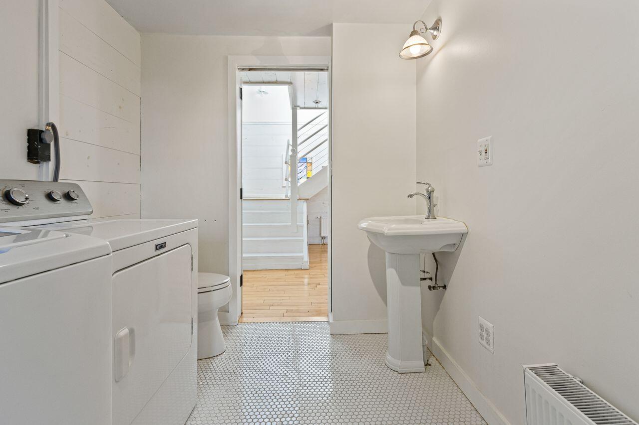 12 Lower Beach Road Saco ME 04072