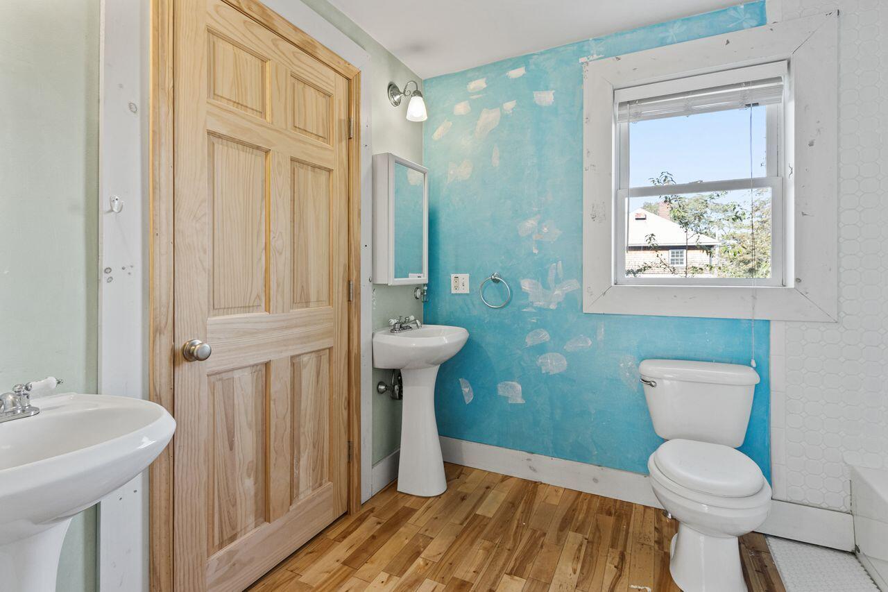 12 Lower Beach Road Saco ME 04072