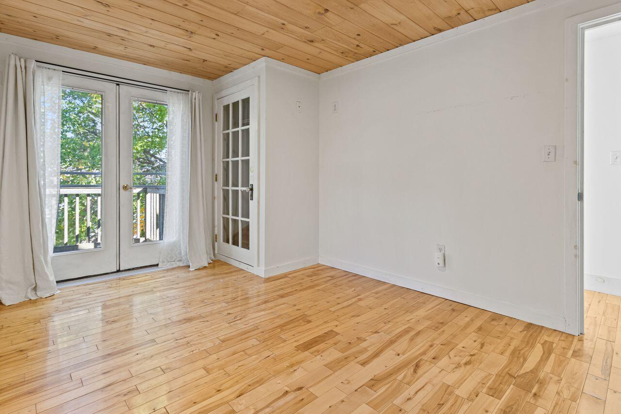 12 Lower Beach Road Saco ME 04072