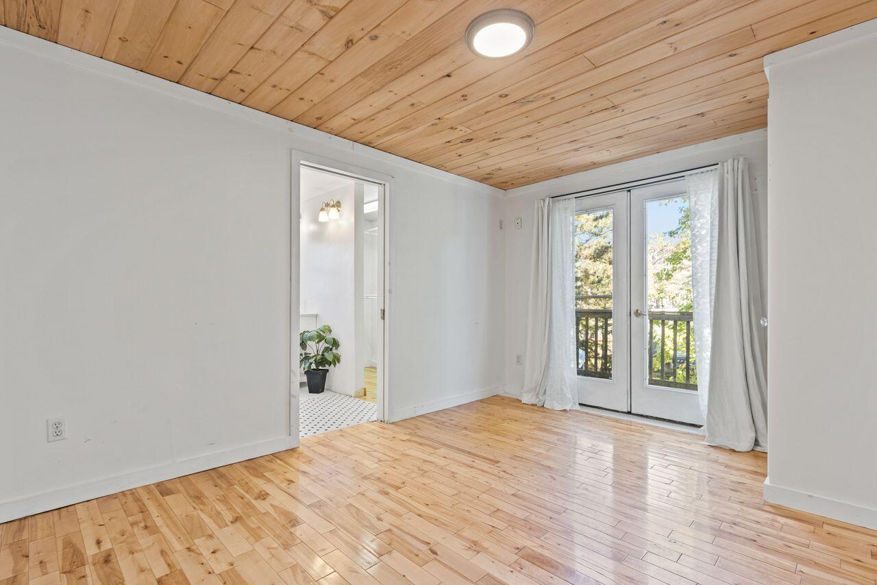 12 Lower Beach Road Saco ME 04072