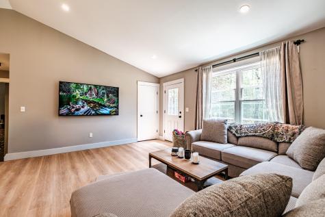14 Jameson Drive Bridgton ME 04009