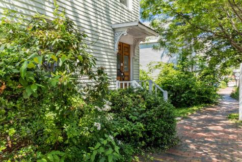 240 Valley Street Portland ME 04102