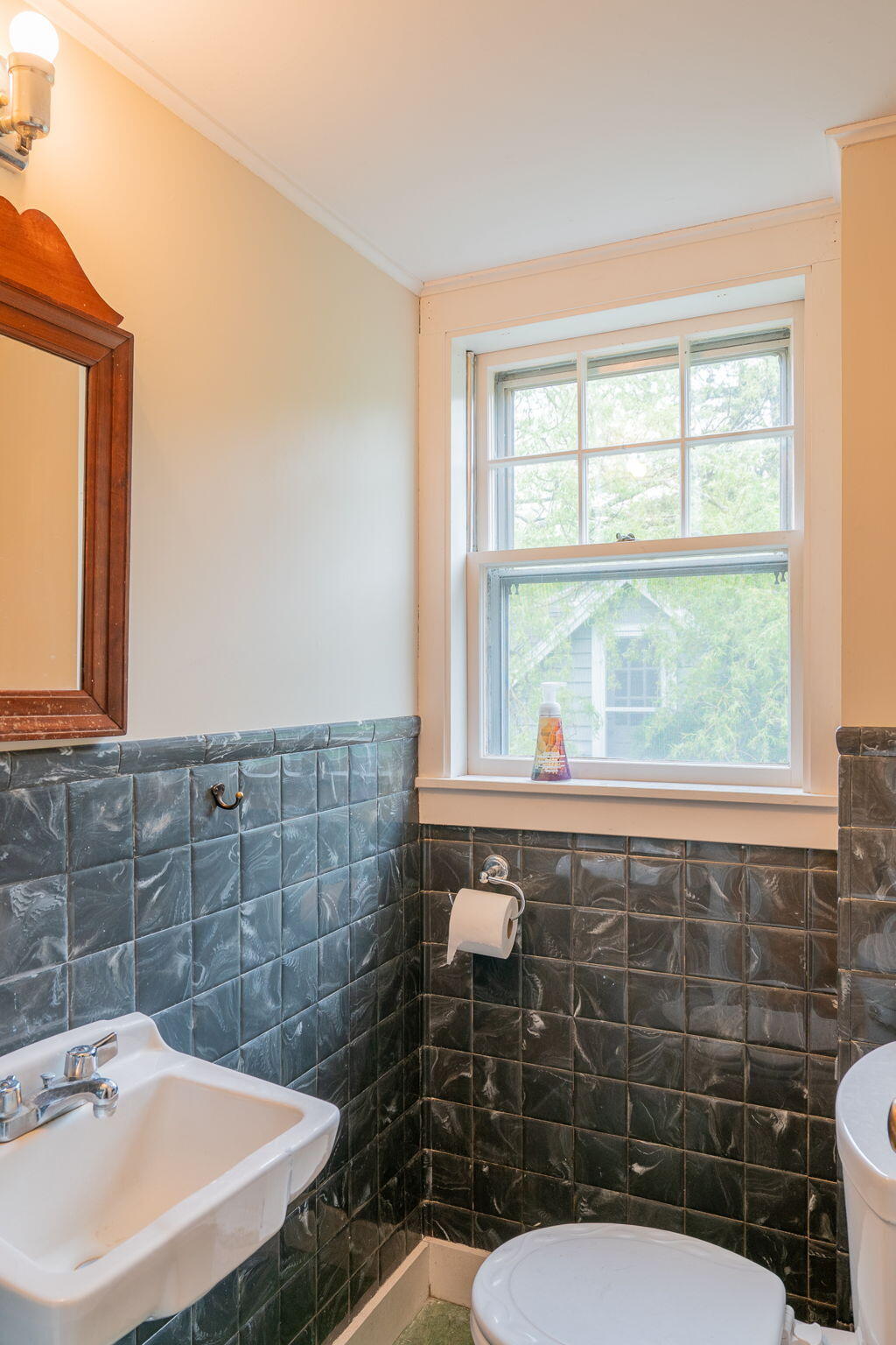 228 Atlantic Avenue Boothbay Harbor ME 04538