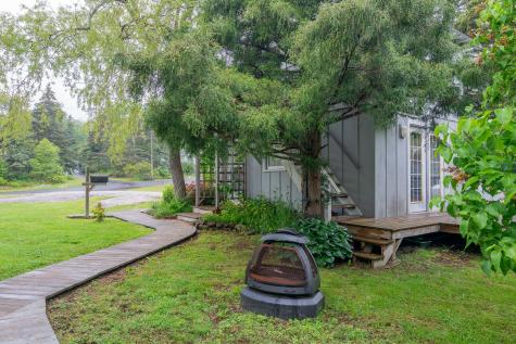 228 Atlantic Avenue Boothbay Harbor ME 04538