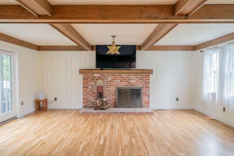 228 Atlantic Avenue Boothbay Harbor ME 04538