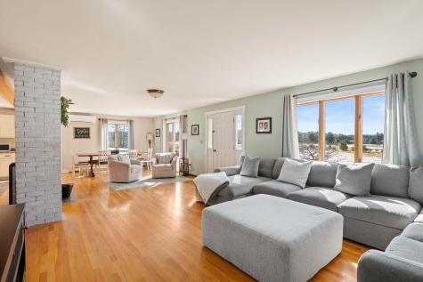 353 Mountfort Road North Yarmouth ME 04097