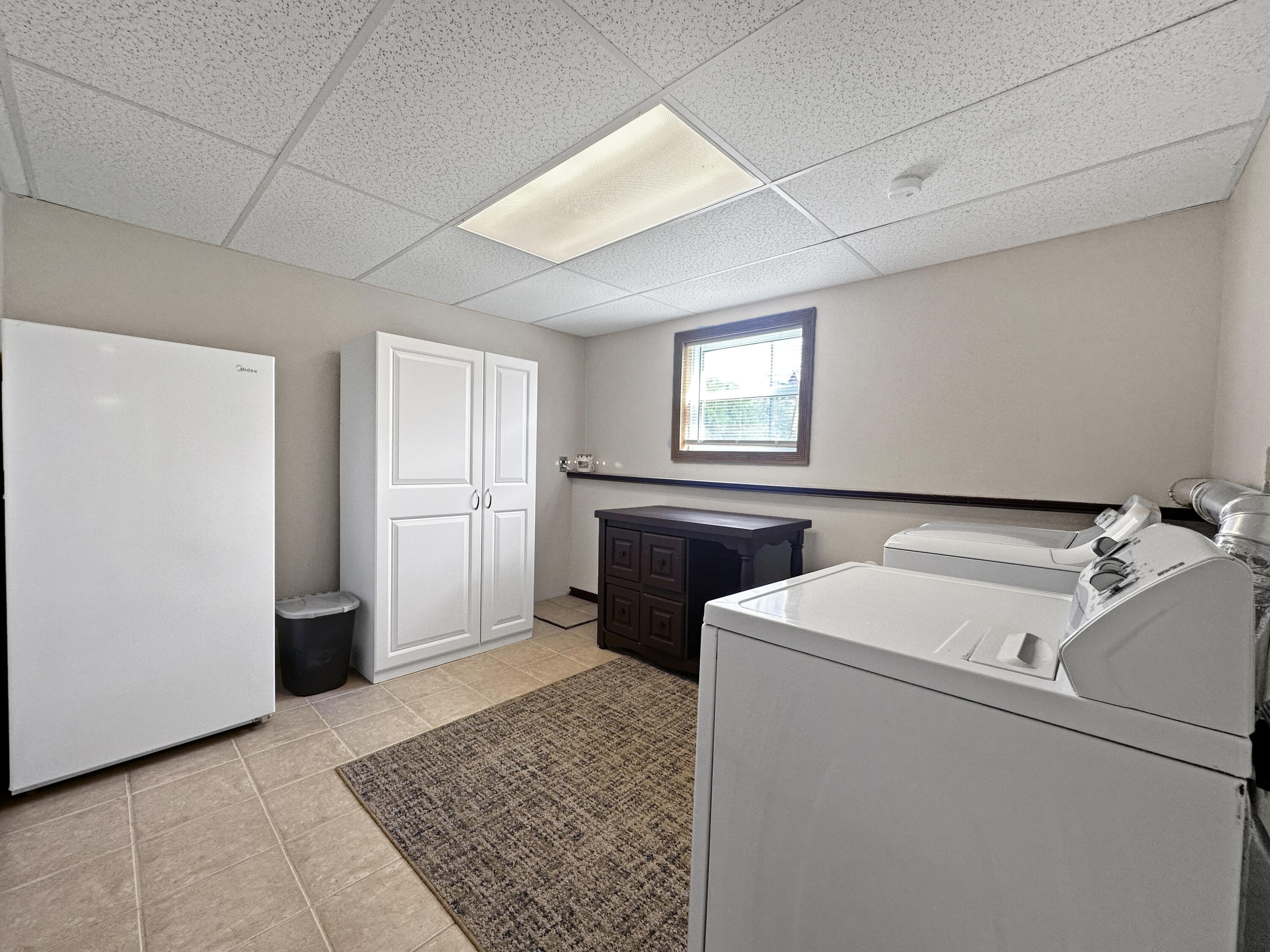 68 Fords Lane Mapleton ME 04757