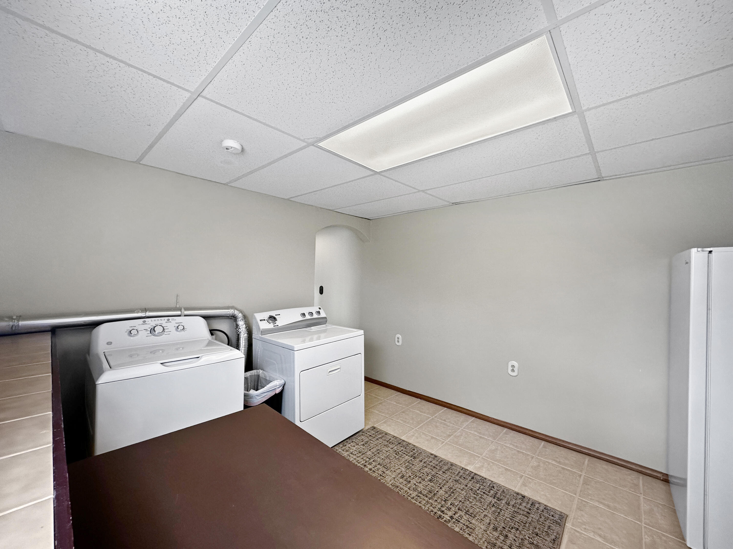 68 Fords Lane Mapleton ME 04757