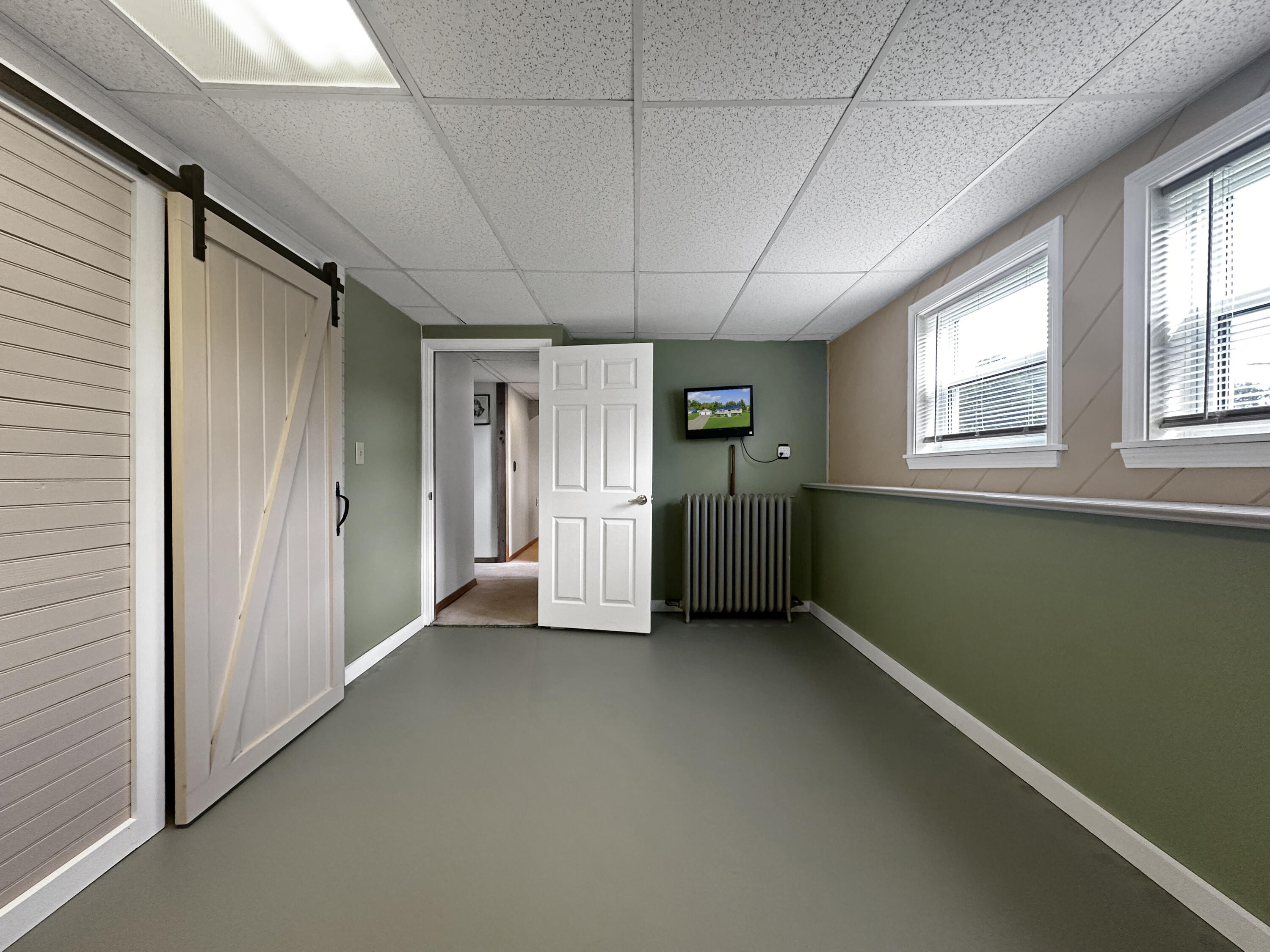 68 Fords Lane Mapleton ME 04757