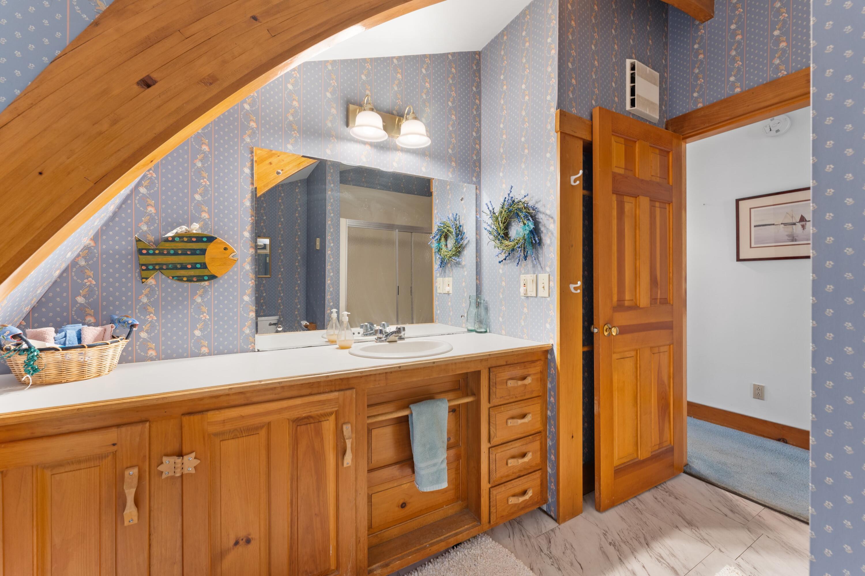 6 Abenaki Road Boothbay Harbor ME 04538