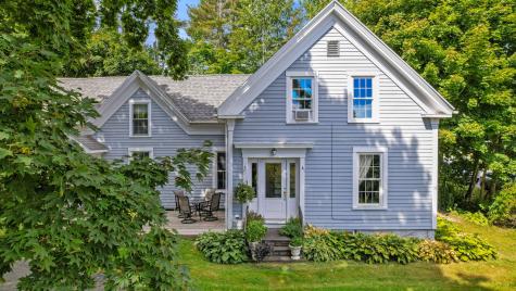 18 Prospect Street Searsport ME 04974
