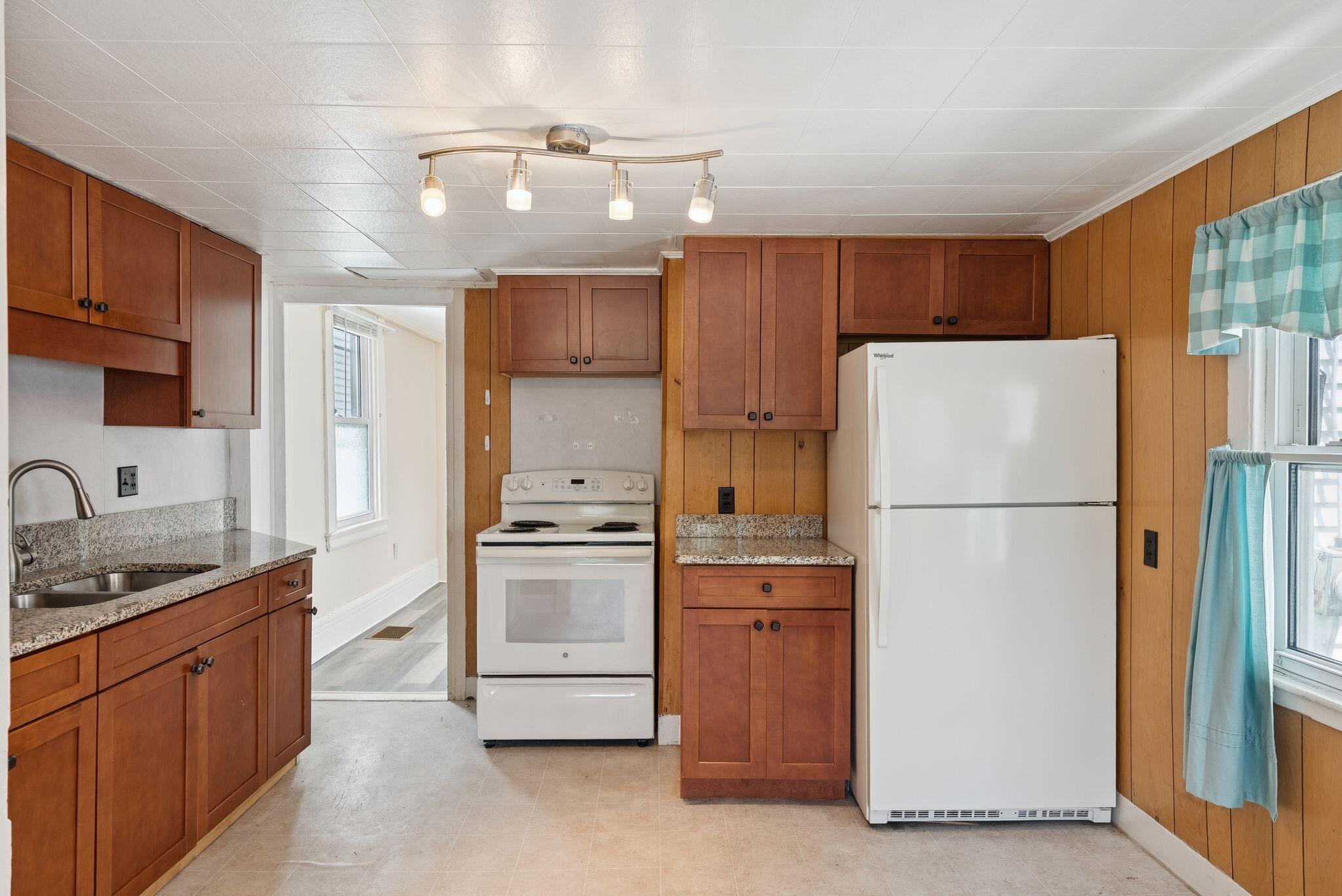 16 Dunlap Street Brunswick ME 04011