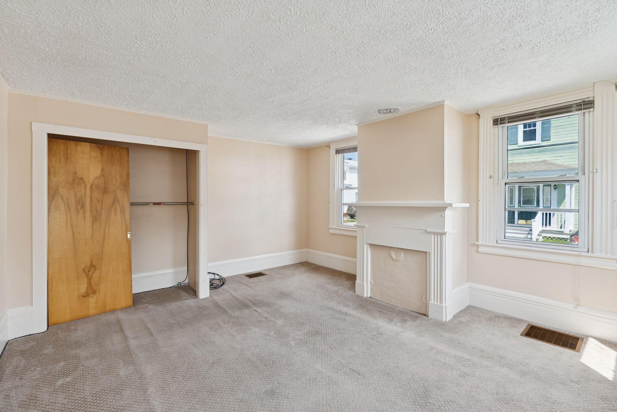 16 Dunlap Street Brunswick ME 04011