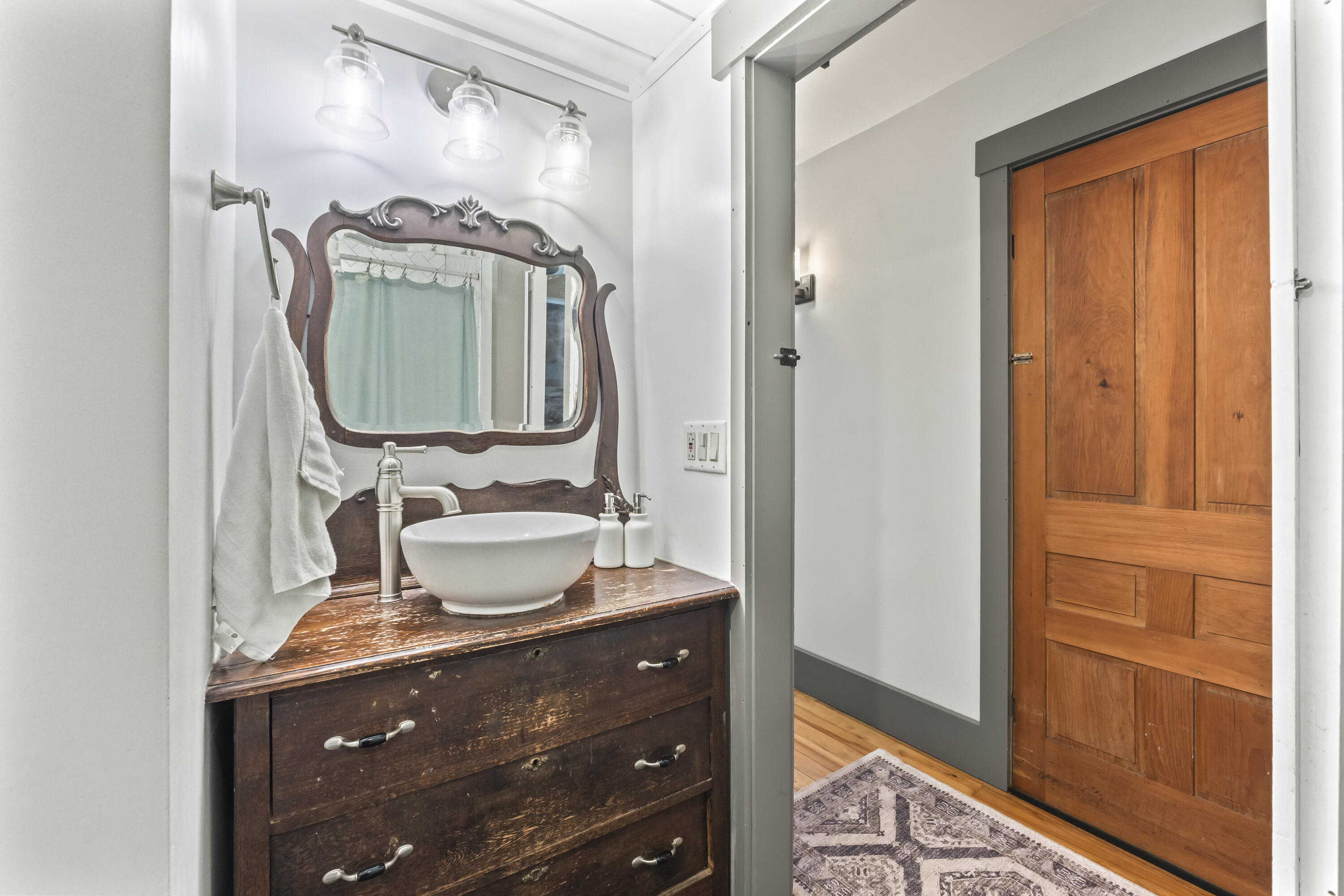 1588 Pond Road Mount Vernon ME 04352