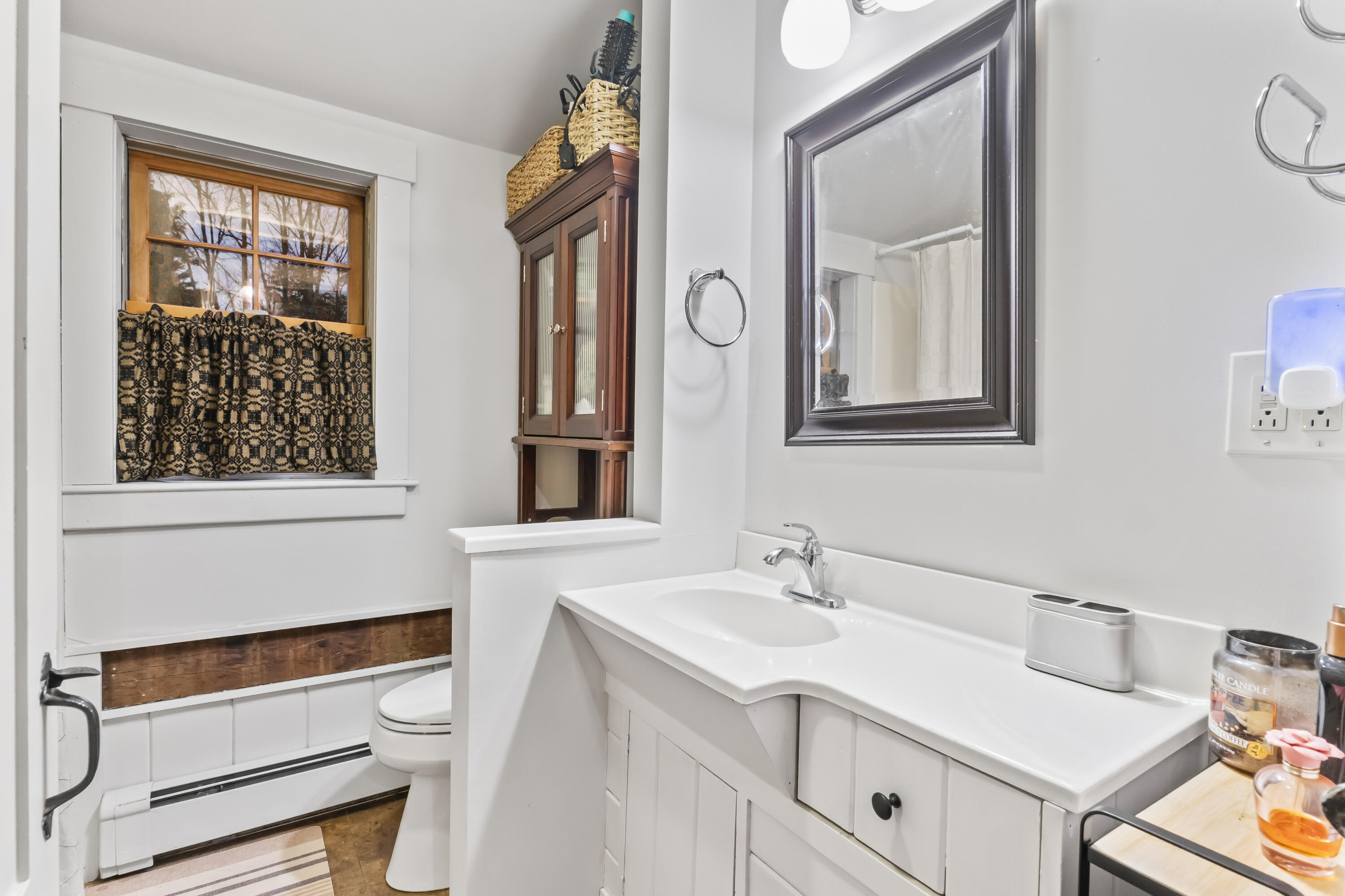 1588 Pond Road Mount Vernon ME 04352