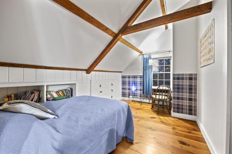 1588 Pond Road Mount Vernon ME 04352