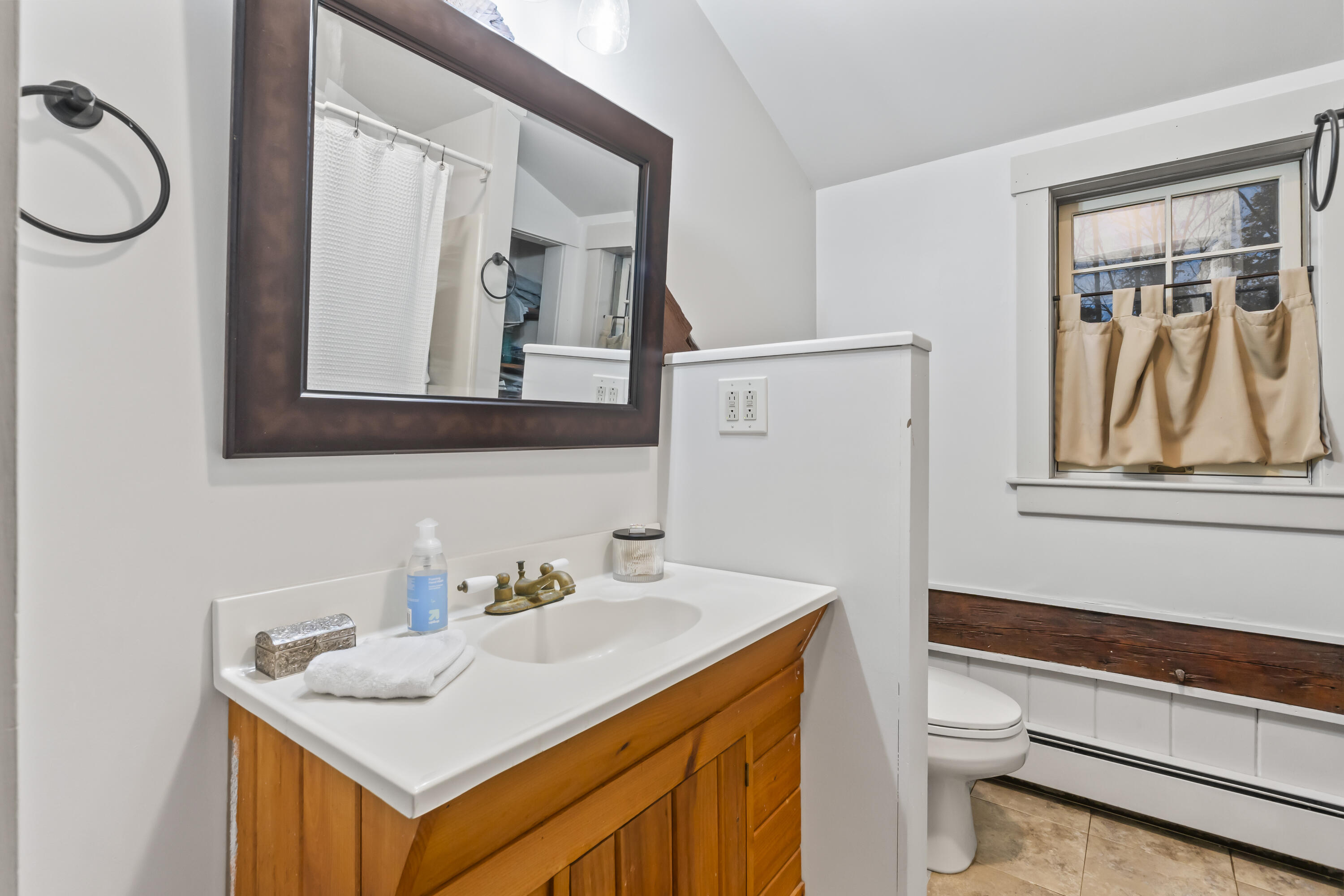 1588 Pond Road Mount Vernon ME 04352