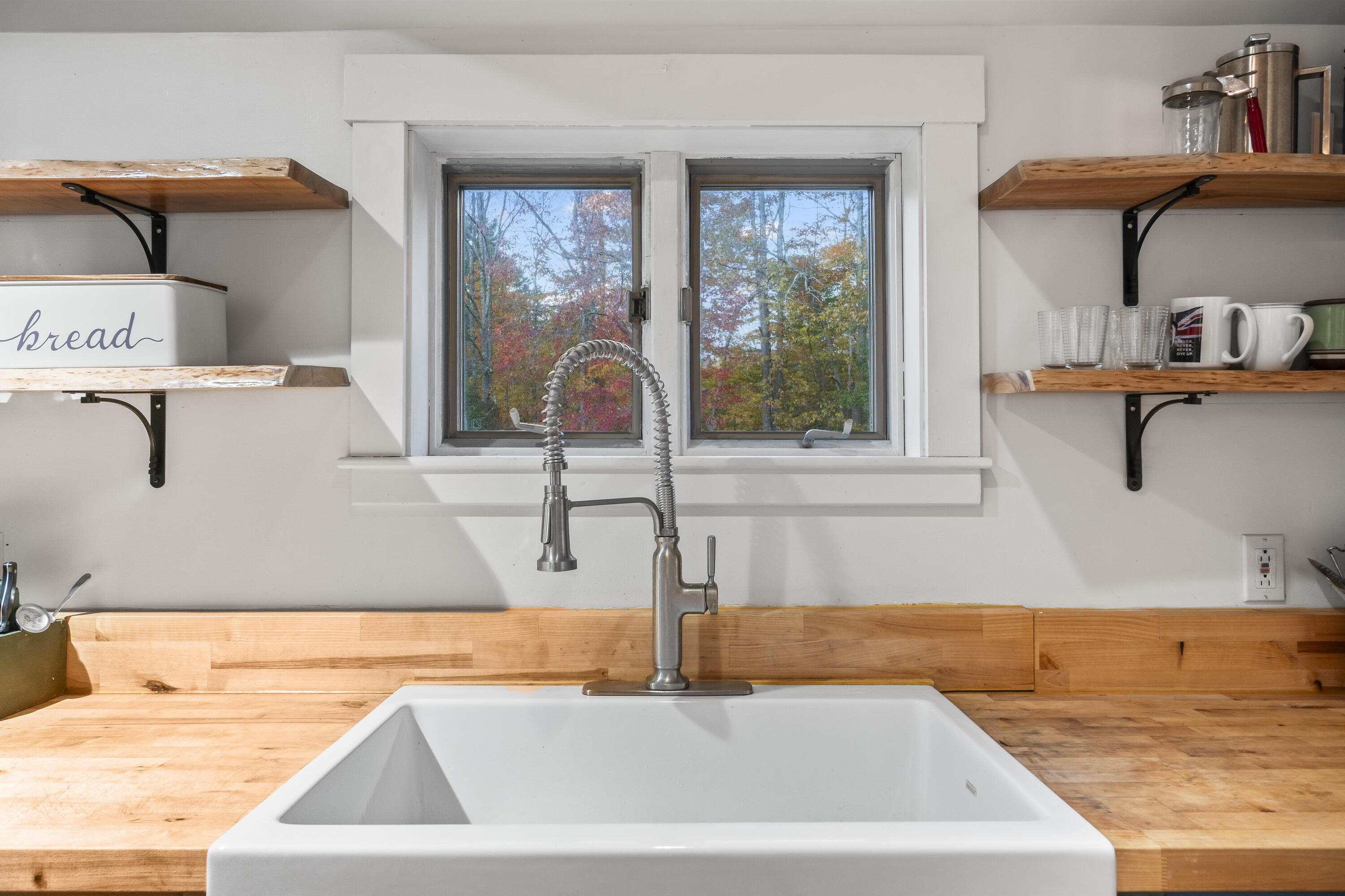 1588 Pond Road Mount Vernon ME 04352