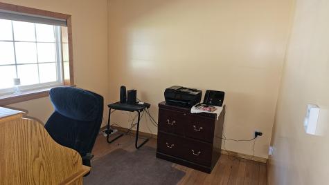 1052 Washington Street N Auburn ME 04210