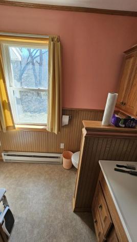 1052 Washington Street N Auburn ME 04210