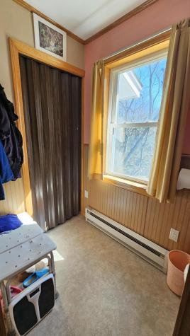 1052 Washington Street N Auburn ME 04210