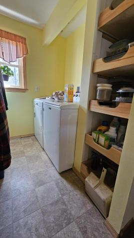 1052 Washington Street N Auburn ME 04210