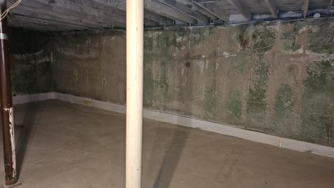 1052 Washington Street N Auburn ME 04210