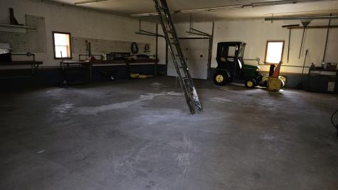 1052 Washington Street N Auburn ME 04210