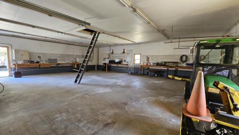 1052 Washington Street N Auburn ME 04210