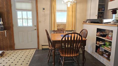 1052 Washington Street N Auburn ME 04210