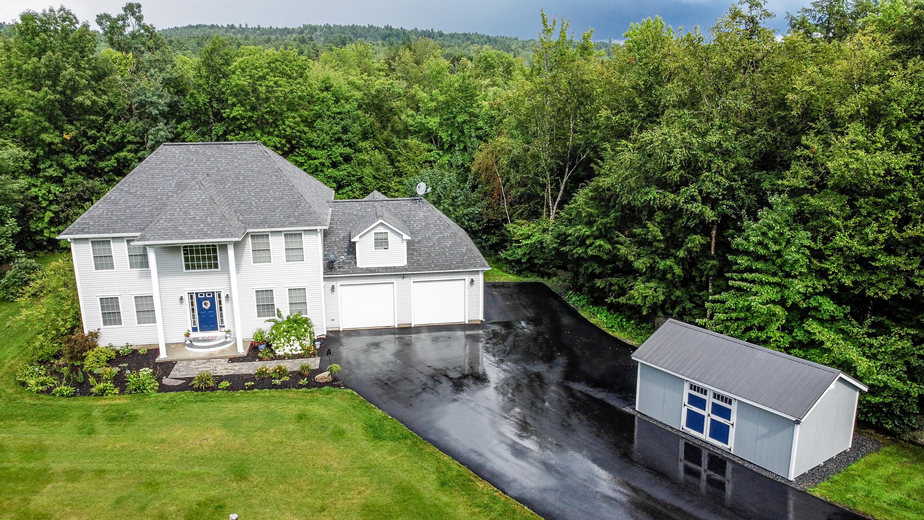 6 Hardwood Circle Belgrade ME 04917