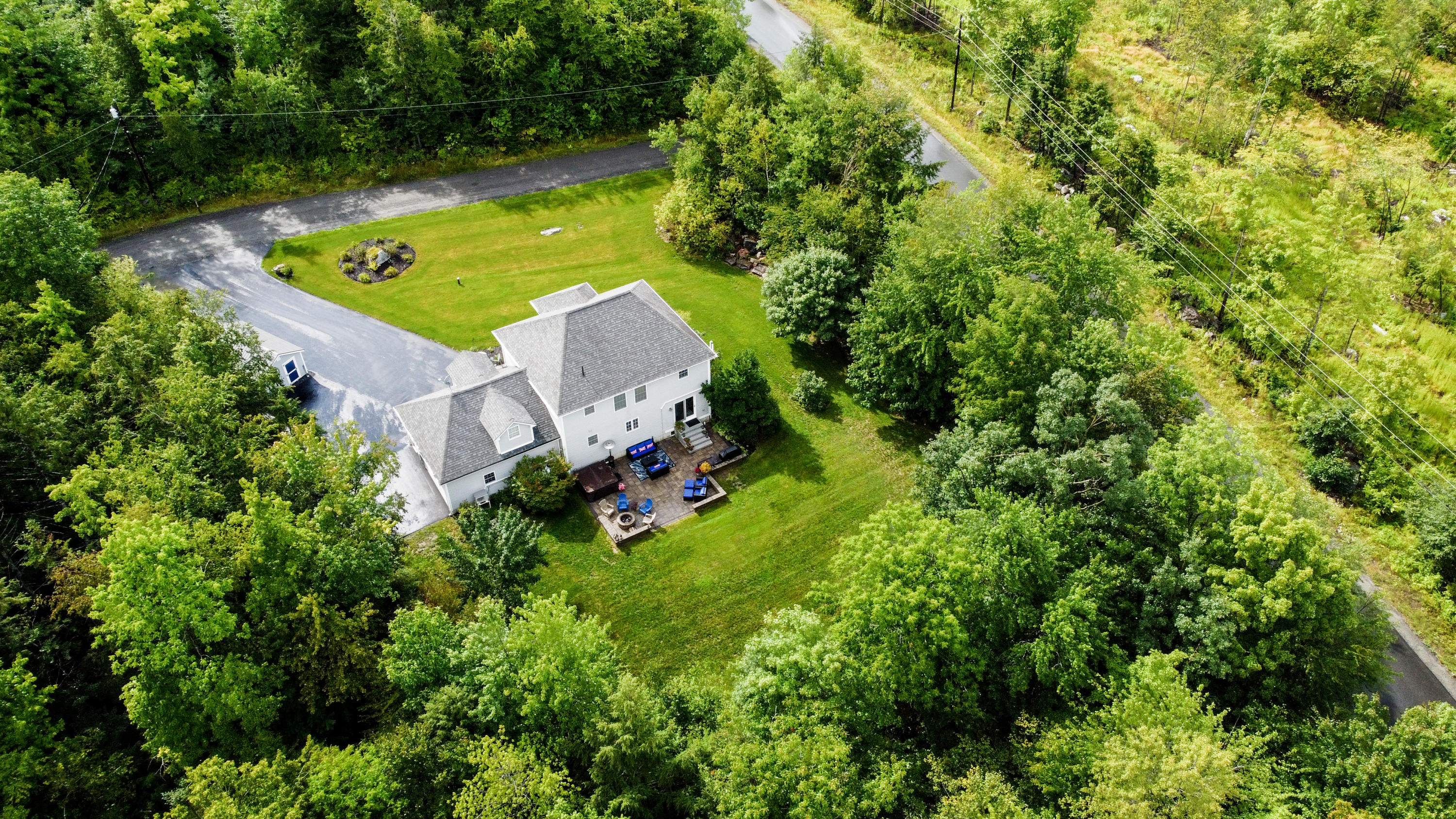 6 Hardwood Circle Belgrade ME 04917