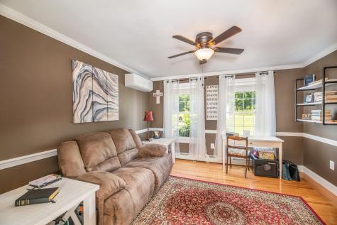 6 Hardwood Circle Belgrade ME 04917