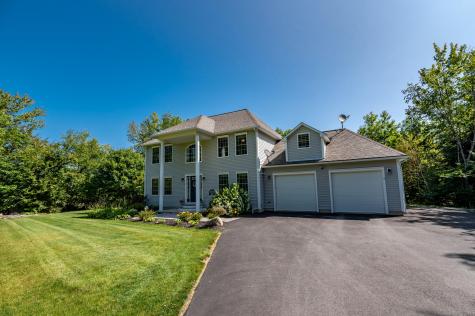 6 Hardwood Circle Belgrade ME 04917