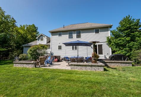 6 Hardwood Circle Belgrade ME 04917