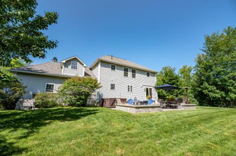 6 Hardwood Circle Belgrade ME 04917