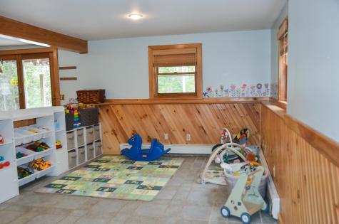 39 Fairbanks Road Wayne ME 04284