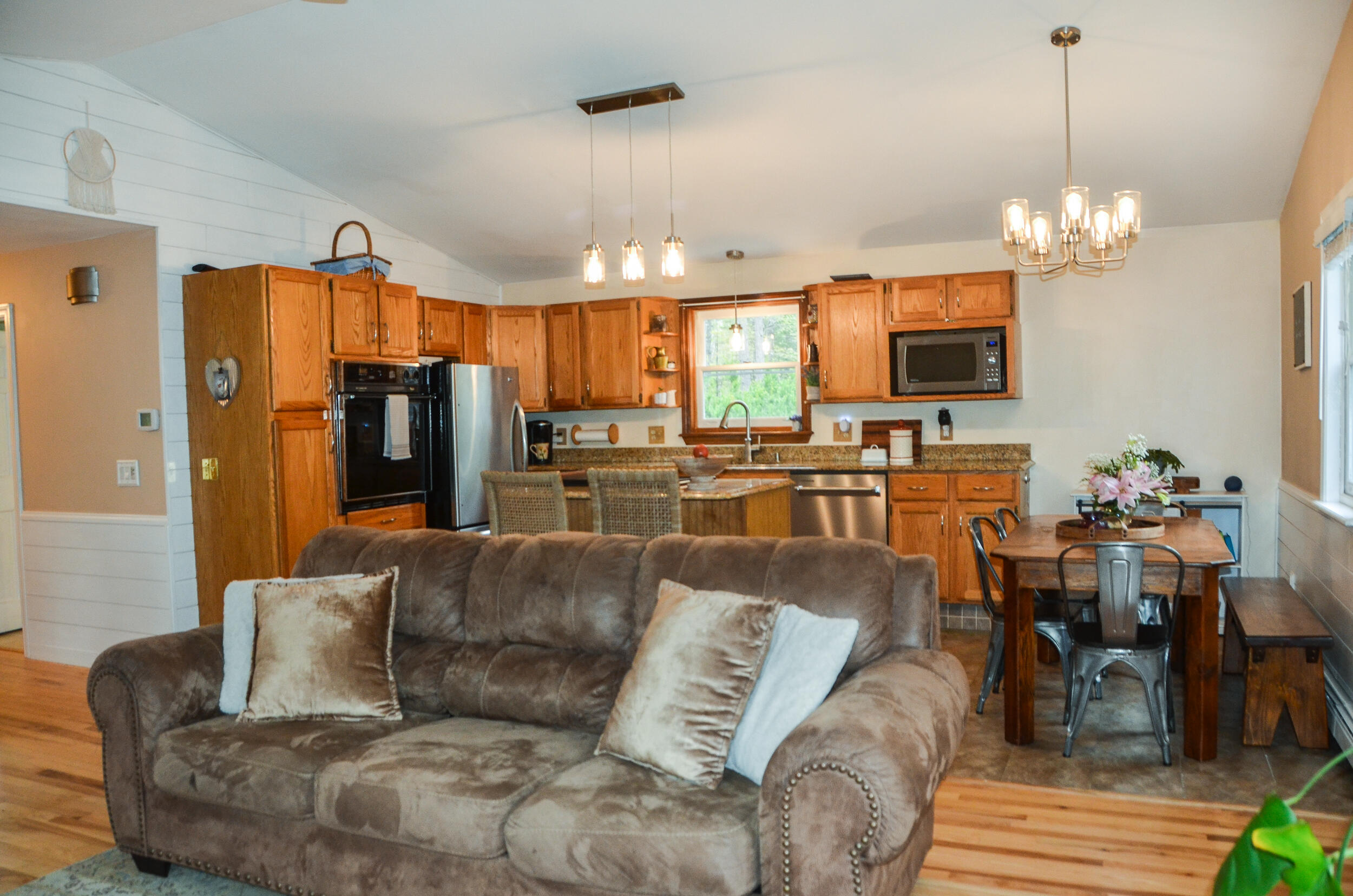 39 Fairbanks Road Wayne ME 04284