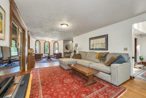 15 Lois Lane Sweden ME 04040