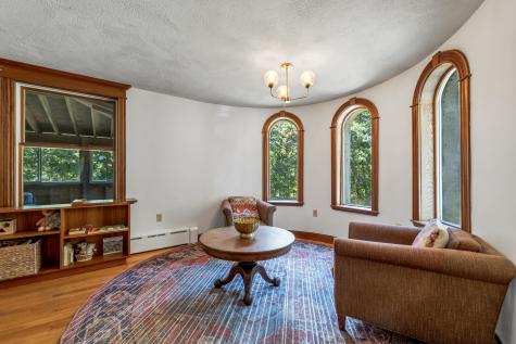 15 Lois Lane Sweden ME 04040