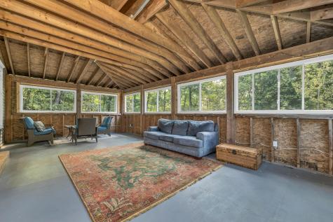 15 Lois Lane Sweden ME 04040