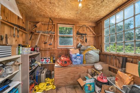 15 Lois Lane Sweden ME 04040