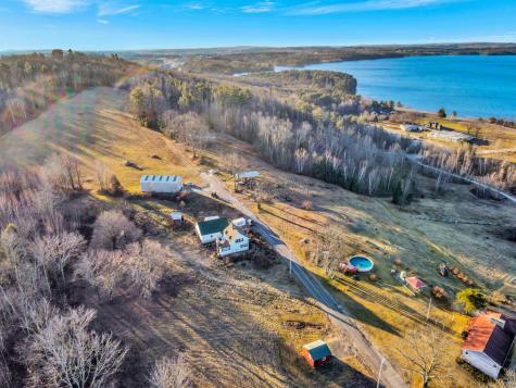 170 Blanchard Road Auburn ME 04210