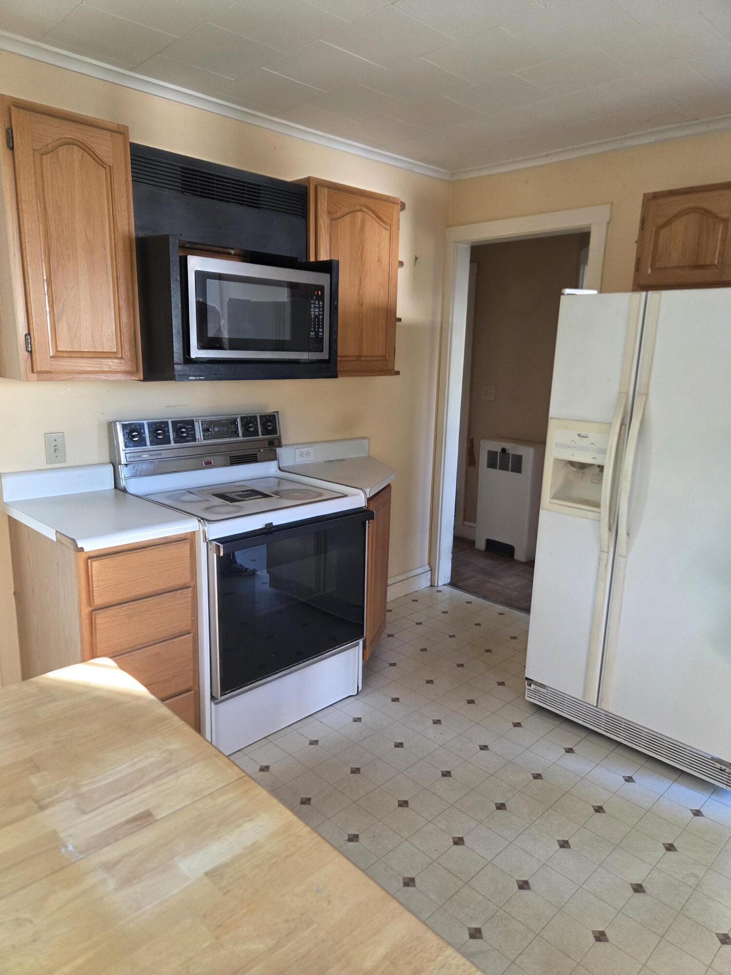 28 Drive Mann Road Skowhegan ME 04976