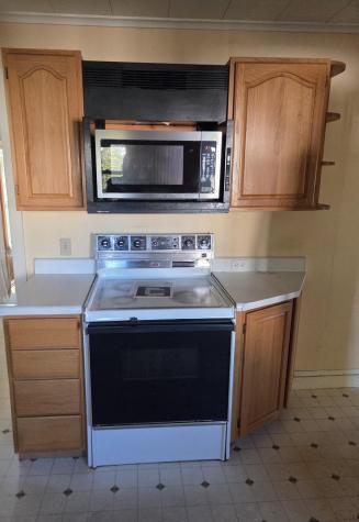 28 Drive Mann Road Skowhegan ME 04976