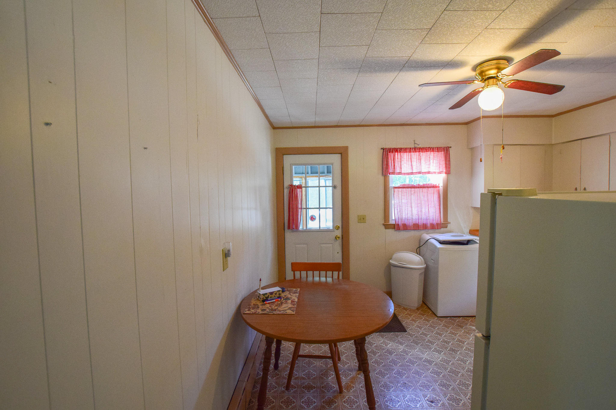 216 Bates Street Millinocket ME 04462