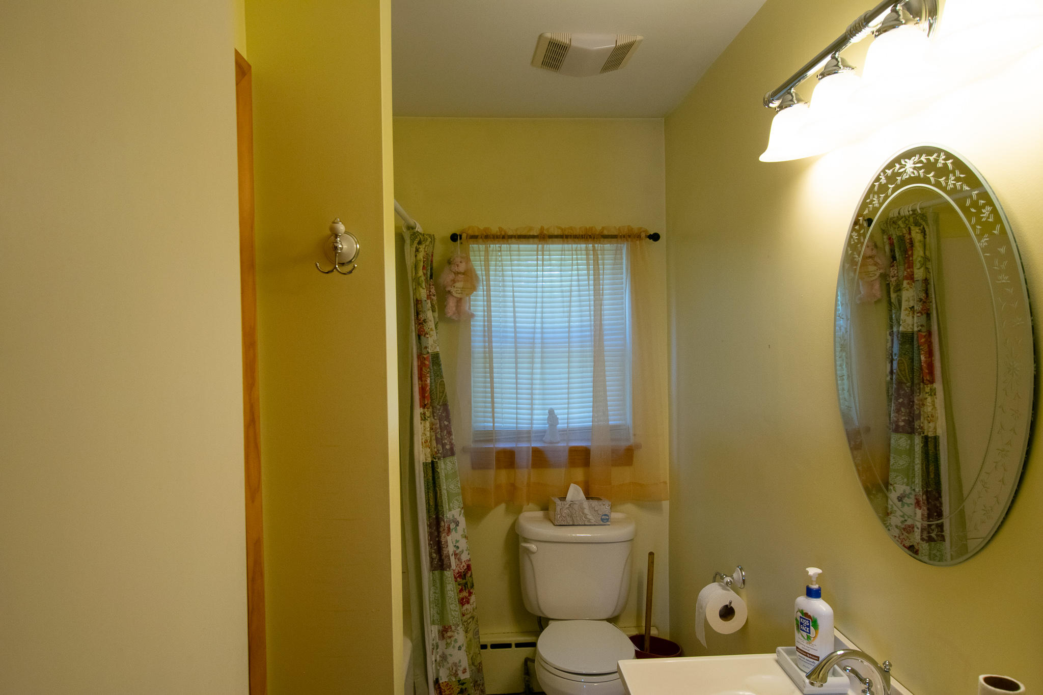 216 Bates Street Millinocket ME 04462