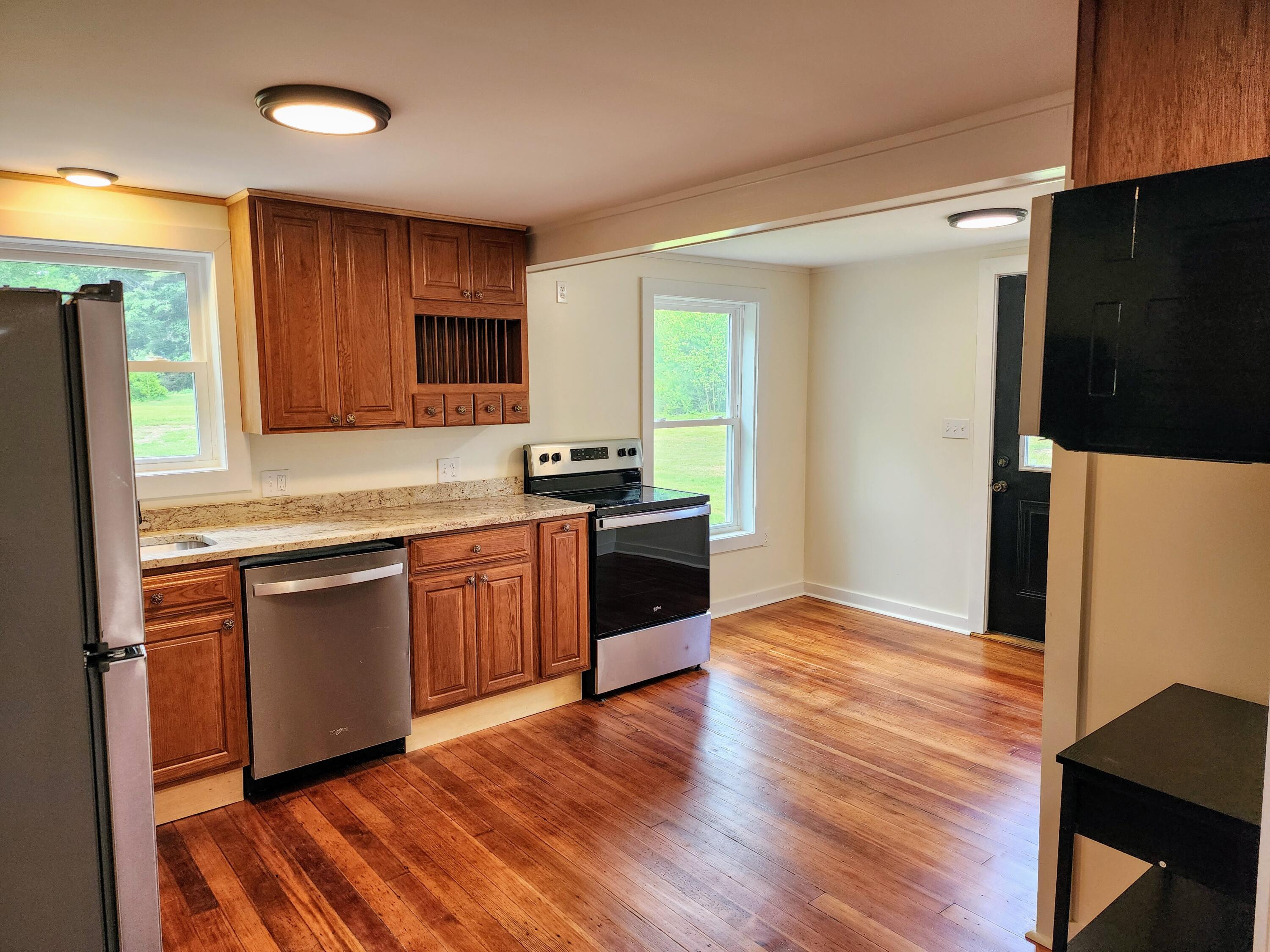 987 Naples Road Harrison ME 04040