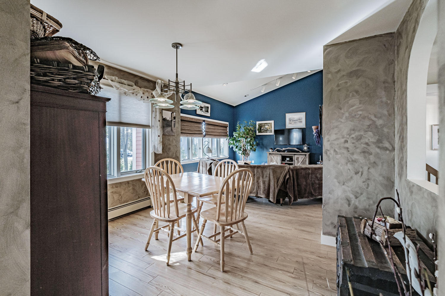 55 Robinson Gardens Lewiston ME 04240